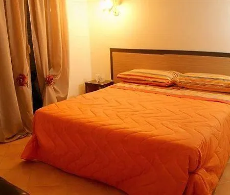 Apartmanhotel Conca Degli Dei 4*